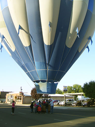 100_3529B